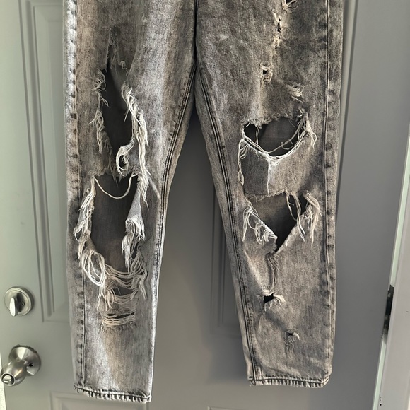 American Eagle Women’s jeans - Picture 3 of 6